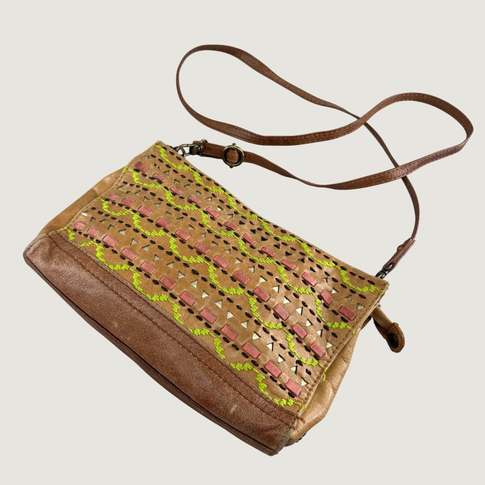 The Sak Womens Leather Crossbody Bag Embroidered Geometric Boho Tan Brown 7193